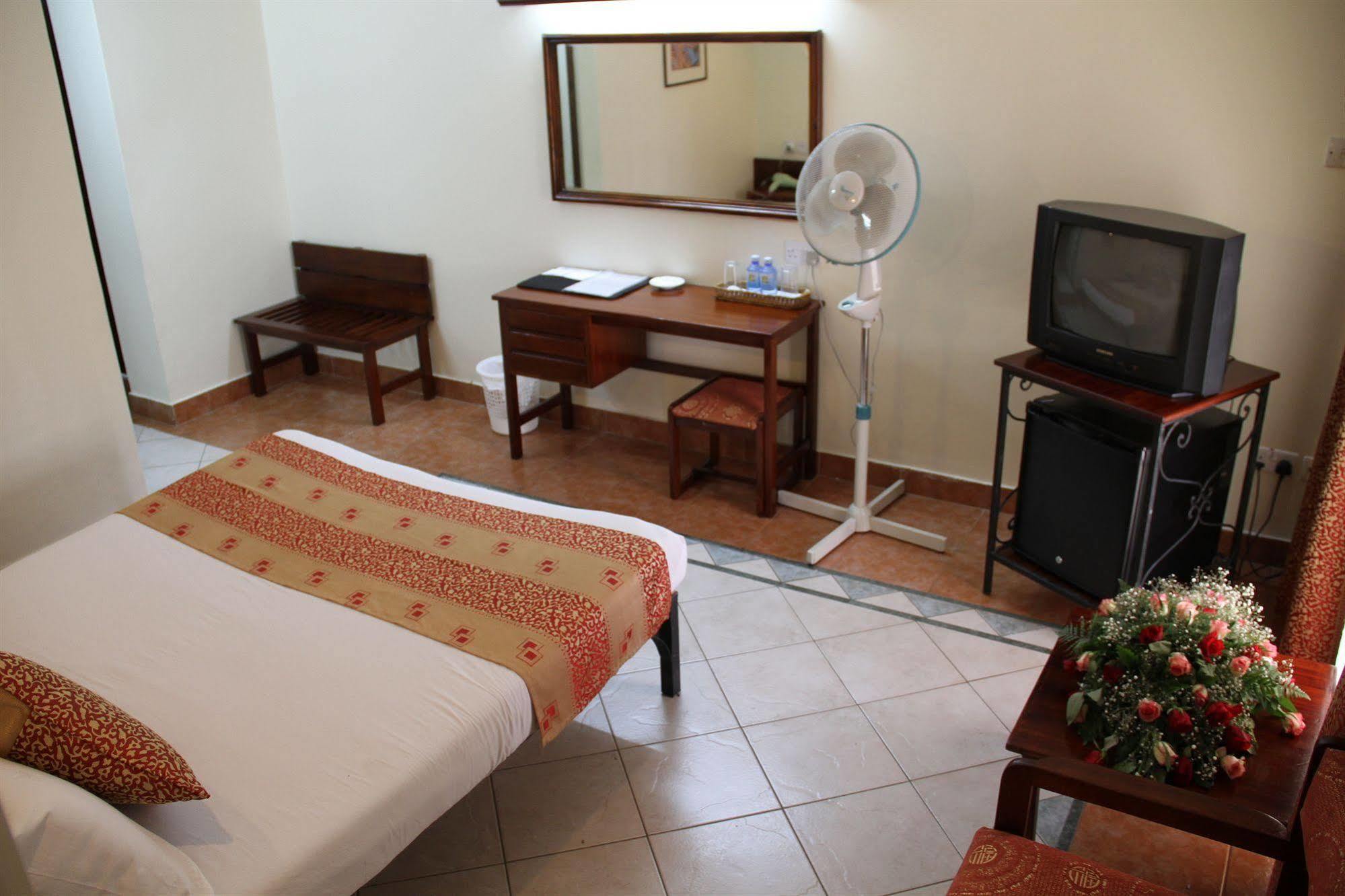 Sentrim 680 Hotel Найроби Екстериор снимка
